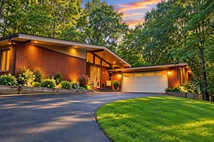 51 Leslie Rd, Newburgh, NY 12550 - Photo 2