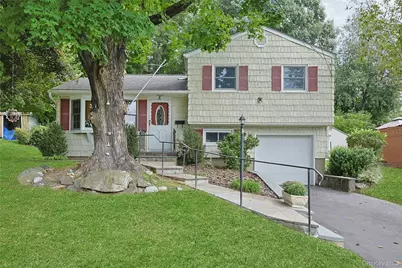 5 Seward Court, Montrose, NY 10548 - Photo 1