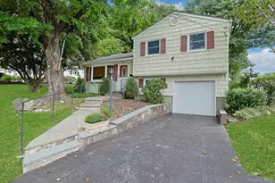 5 Seward Ct, Montrose, NY 10548 - Photo 4