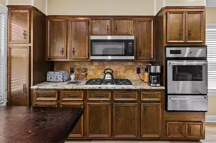 47 Alden Ave, Valley Stream, NY 11580 - Photo 6