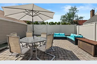 47 Alden Avenue, Valley Stream, NY 11580 - Photo 28