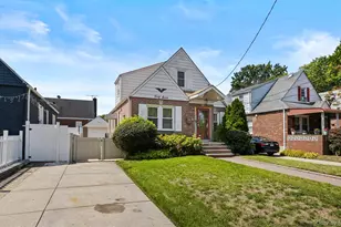 47 Alden Ave, Valley Stream, NY 11580 - Photo 2
