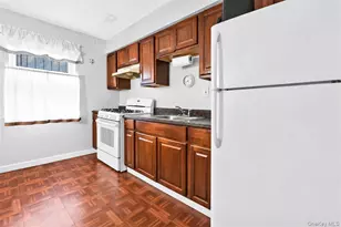 64-16 110th St, Forest Hills, NY 11375 - Photo 10