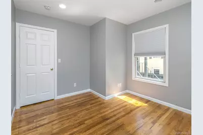 11 Shore Road #2, Port Washington, NY 11050 - Photo 16