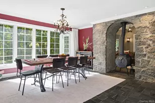 320 Saw Mill River Rd, Yorktown Heights, NY 10598 - Photo 4