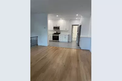30 Elissa Lane #1 (1st Floor), Yonkers, NY 10710 - Photo 6