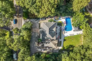 6 Carman Rd, Dix Hills, NY 11746 - Photo 46
