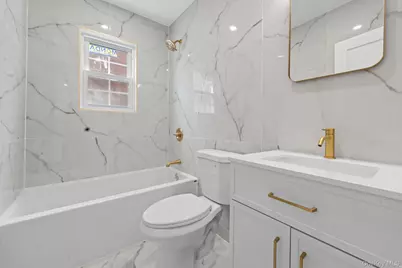 109-09 Rye Place, Saint Albans, NY 11412 - Photo 12