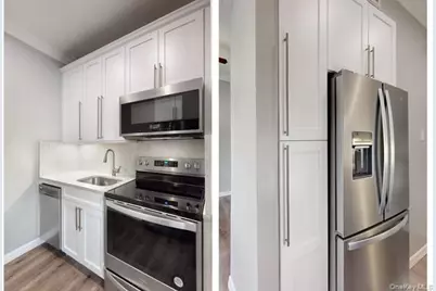 100 North Country Road #9, Miller Place, NY 11764 - Photo 2