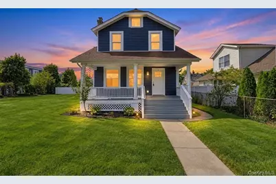 8 Burchell Boulevard, Bay Shore, NY 11706 - Photo 1