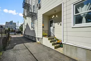 35 Charles St, New Rochelle, NY 10801 - Photo 40