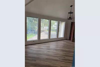 112 Hillside Road, Deer Park, NY 11729 - Photo 8