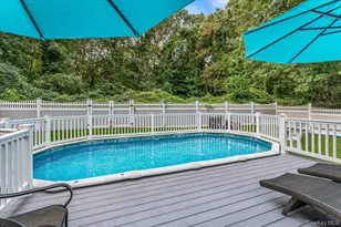 53 State Pl, Huntington, NY 11743 - Photo 24