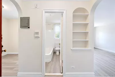 3321 Bruckner Boulevard #5G, Bronx, NY 10461 - Photo 10