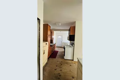 5949 58th Road, Maspeth, NY 11378 - Photo 8