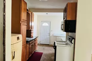 5949 58th Rd, Maspeth, NY 11378 - Photo 8