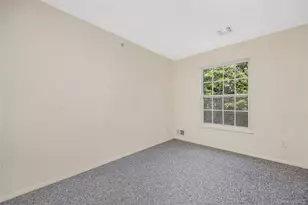 218 Kettles Ln, Medford, NY 11763 - Photo 26