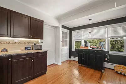 315 Stanley Avenue, Mamaroneck, NY 10543 - Photo 8