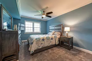 337 Mariners Way, Copiague, NY 11726 - Photo 12