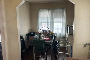 304 Lorraine St, Bellmore, NY 11710 - Photo 12