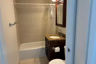 136 Beach 117th St, Rockaway Park, NY 11694 - Photo 10