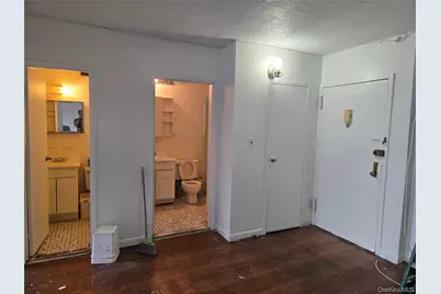 36-41 Union Street #4G, Flushing, NY 11354 - Photo 6
