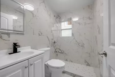 2511 126th Street, Flushing, NY 11354 - Photo 20