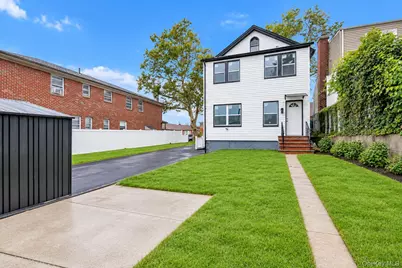 2511 126th Street, Flushing, NY 11354 - Photo 24