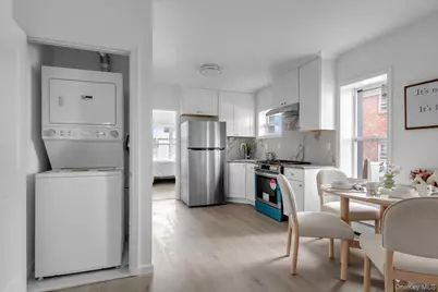 2511 126th Street, Flushing, NY 11354 - Photo 6