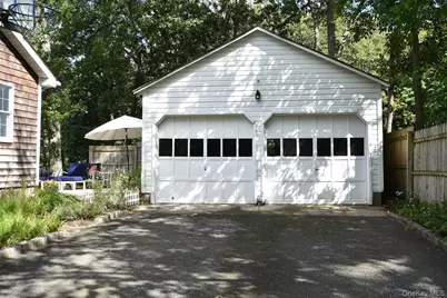 11 Urbans Road, Sound Beach, NY 11789 - Photo 4
