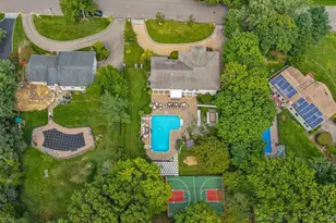65 Threepence Dr, Melville, NY 11747 - Photo 44