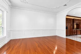 65 Threepence Dr, Melville, NY 11747 - Photo 10
