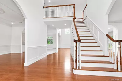 65 Threepence Drive, Melville, NY 11747 - Photo 4