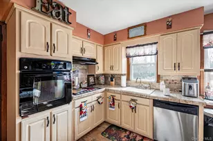 270 Old Commack Rd, Kings Park, NY 11754 - Photo 14