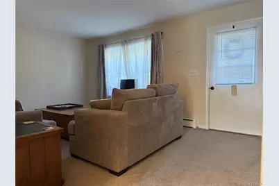 274 Hooker Avenue #B3, Poughkeepsie, NY 12603 - Photo 4