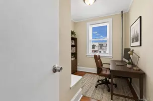 21-35 24th St, Astoria, NY 11105 - Photo 6