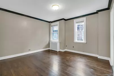 26 E Parkway #11S, Scarsdale, NY 10583 - Photo 10