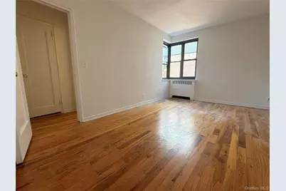 23 Schenck Avenue #3Af, Great Neck, NY 11021 - Photo 4