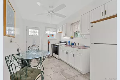 2839 Zulette Avenue, Bronx, NY 10461 - Photo 10