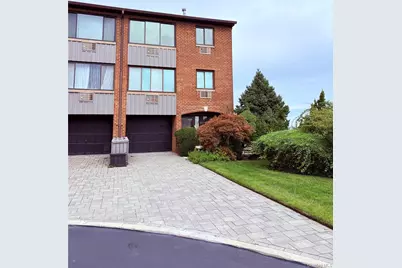 15419 Riverside Drive #24B, Whitestone, NY 11357 - Photo 1