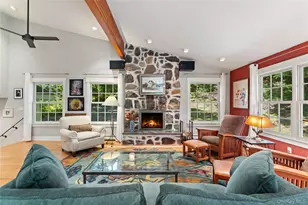 7 Giglio Ct, Croton on Hudson, NY 10520 - Photo 4