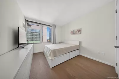 13327 39th Avenue #9F, Flushing, NY 11354 - Photo 14