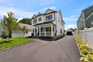 51 Willis Ave, Syosset, NY 11791 - Photo 2