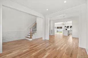 51 Willis Ave, Syosset, NY 11791 - Photo 8