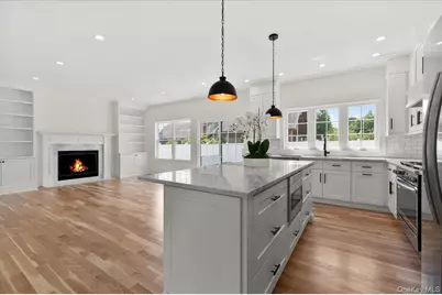 51 Willis Avenue, Syosset, NY 11791 - Photo 14