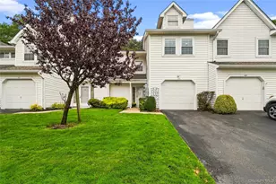 170 Thomas Ln, East Setauket, NY 11733 - Photo 2