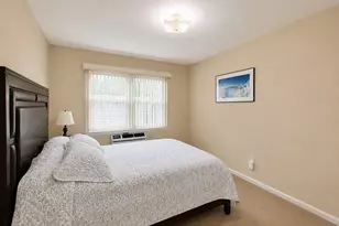 2357 Demeyer St, Bronx, NY 10469 - Photo 32