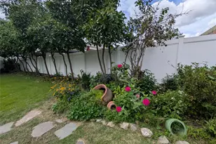 88-38 197th St, Hollis, NY 11423 - Photo 8