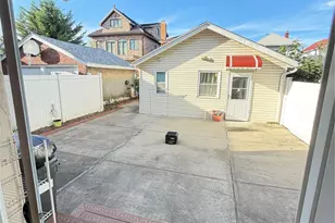 189-17 45th Ave, Flushing, NY 11358 - Photo 20