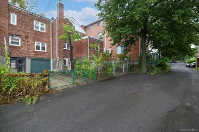144-17 77th Avenue, Kew Gardens, NY 11367 - Photo 22